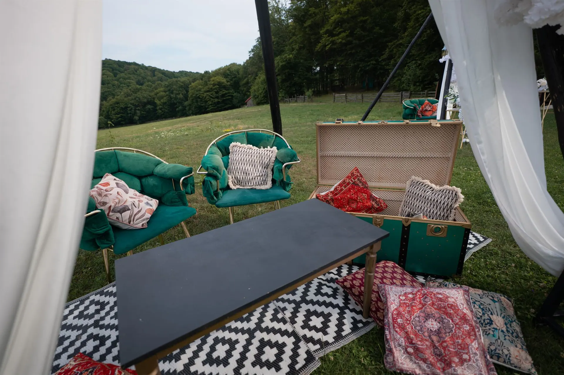 Lounge pe pajiște